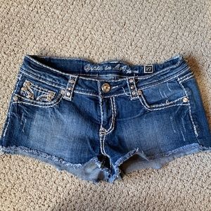 Grace in LA / Bling Short / Size 7/27